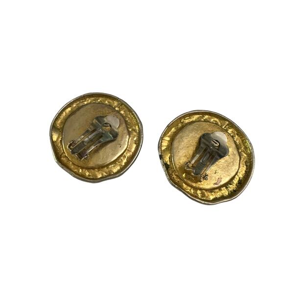 Vintage Animal Print Round Gold Tone 80s Clip-on Earrings - Picture 5 of 6